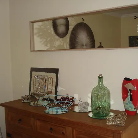 5 Cite Creve Coeur Villa *